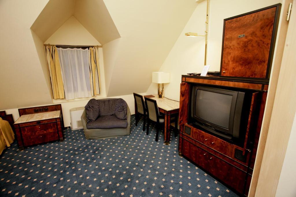 Hotel Podzamcze تارنوف المظهر الخارجي الصورة